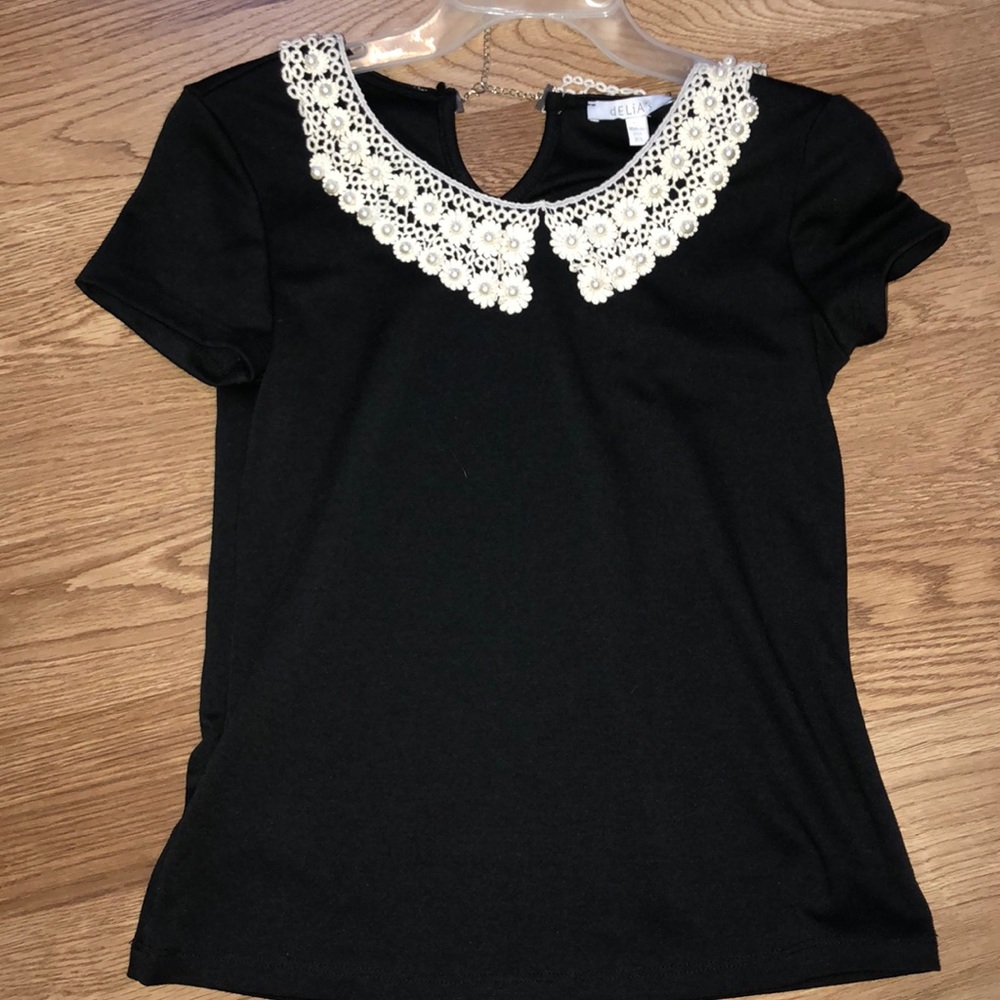 Black short sleeve tee with lace and bead design